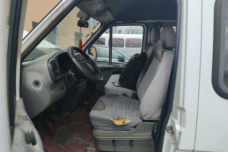 Used Ford Classic Transit 2013 2.8T Diesel Standard Version Long Wheelbase Mid-Roof JX493ZLQ4 Left Front Seat