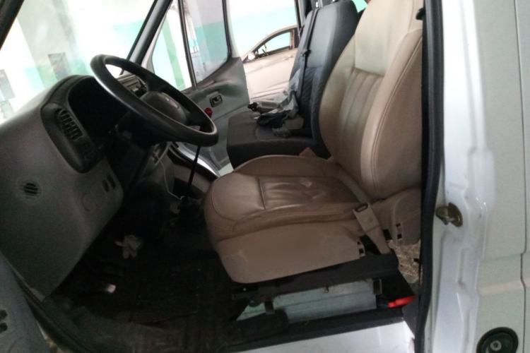 Used Ford Classic Transit 2013 2.8T Facelifted Diesel Van - Short Wheelbase Mid-Roof Model JX493ZLQ4 Left Front Seat