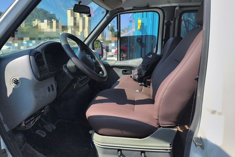 Used Ford Classic Transit 2013 2.8T Facelifted Diesel Van - Short Wheelbase Mid-Roof Model JX493ZLQ4 Left Front Seat
