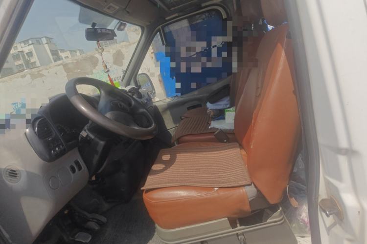 Used Ford Classic Transit 2013 2.8T Refurbished Diesel Ice-White Logistics Vehicle Long Wheelbase Mid-Roof Model JX493ZLQ4 Left Front Seat