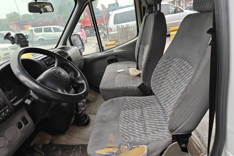 Used Ford Classic Transit 2013 2.8T Diesel Van Short Wheelbase Mid-Roof Model JX493ZLQ3A Left Front Seat