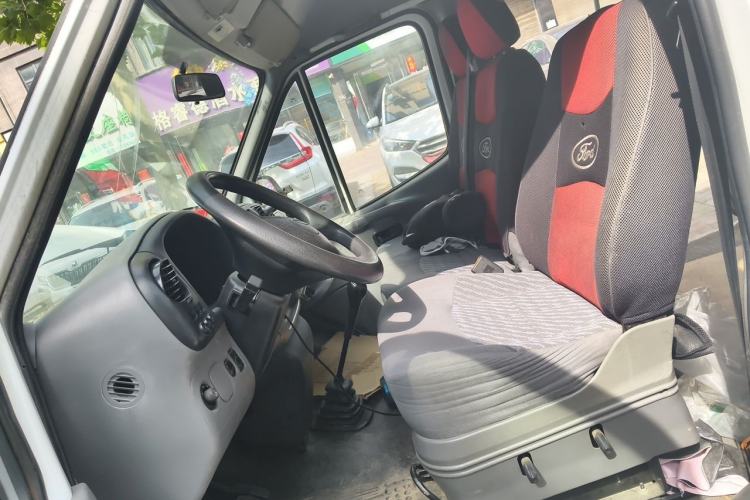 Used Ford Classic Transit 2013 2.8T Diesel Logistics Model with Short Wheelbase and Mid-Roof JX493ZLQ4 Left Front Seat