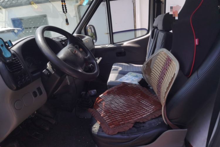 Used Ford Classic Transit 2013 2.8T Diesel Van Short Wheelbase Mid-Roof JX493ZLQ4 Left Front Seat