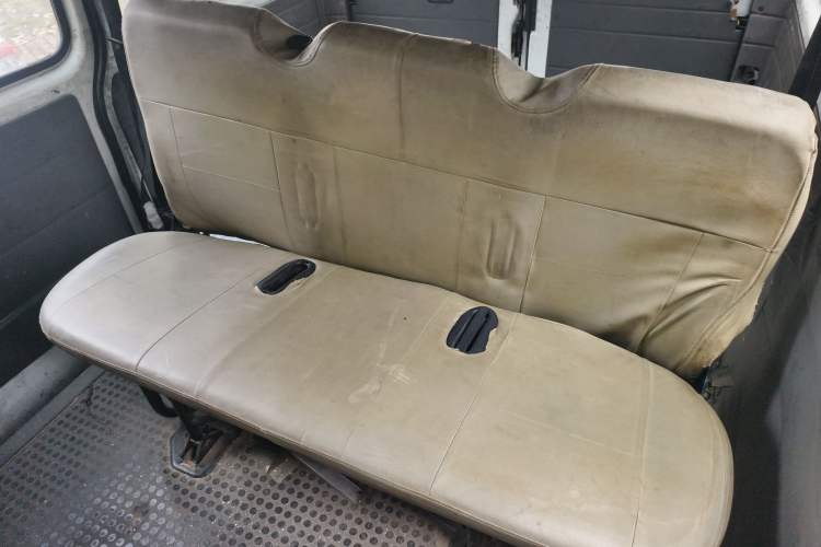 Used Ford Classic Transit 2013 2.8T Diesel Van Short Wheelbase Mid-Roof JX493ZLQ4 Left Rear Seat