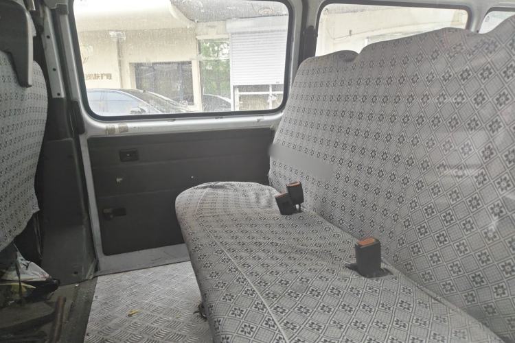 Used Ford Classic Transit 2013 2.8T Revised Diesel Standard Version with Long Wheelbase and High Roof – JX493ZLQ4 Left Rear Seat