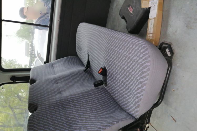 Used Ford Classic Transit 2013 2.8T Diesel Standard Version Short Wheelbase Mid-Roof JX493ZLQ4 Left Rear Seat