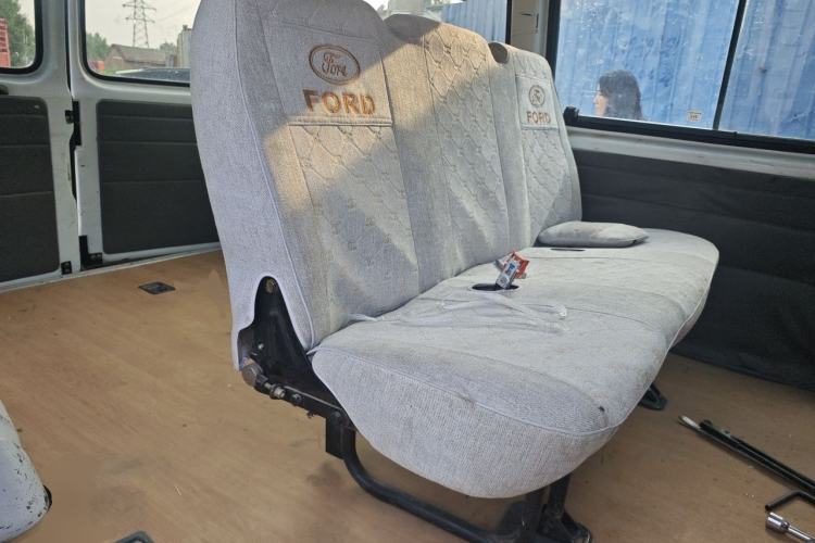 Used Ford Classic Transit 2013 2.8T Diesel Standard Version Short Wheelbase Mid-Roof JX493ZLQ4 Left Rear Seat