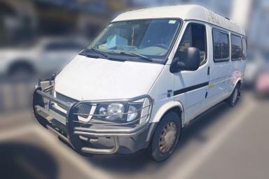Used Ford Classic Transit 2013 2.8T Diesel Ice White Logistics Vehicle Long Wheelbase Mid-Roof Design – JX493ZLQ4