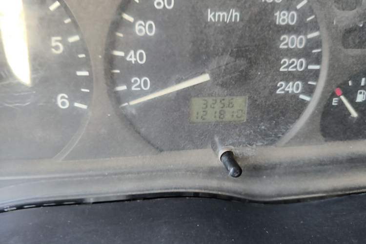 Used Ford Classic Transit 2013 2.8T Facelifted Diesel Van - Short Wheelbase Mid-Roof Model JX493ZLQ4 Odometer Close Up
