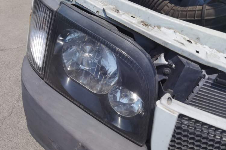Used Ford Classic Transit 2013 2.8T Diesel Van Short Wheelbase Mid-Roof JX493ZLQ4 Right Front Headlight