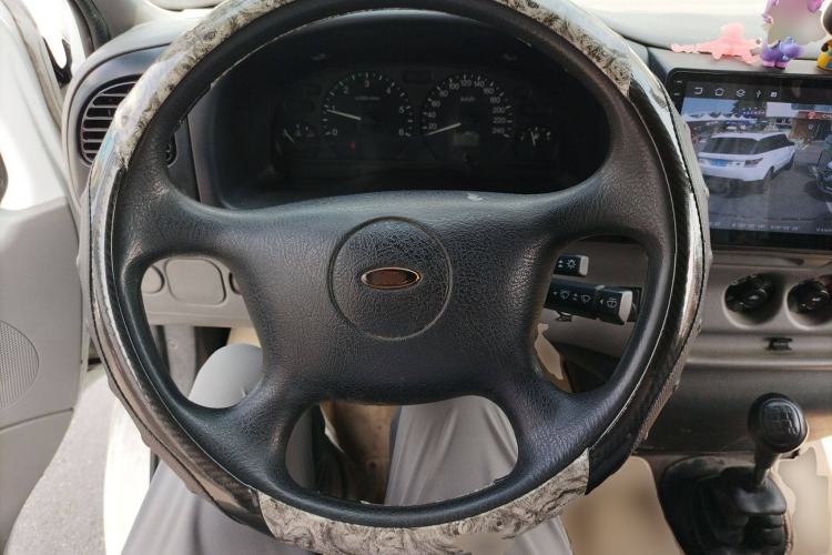 Used Ford Classic Transit 2013 2.8T Diesel Logistics Model with Short Wheelbase and Mid-Roof JX493ZLQ4 Steering Wheel