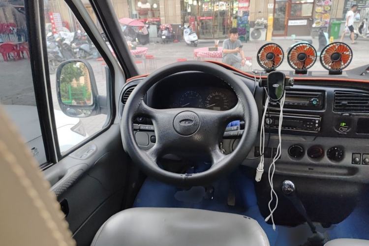 Used Ford Classic Transit 2013 2.8T Diesel Van Short Wheelbase Mid-Roof Model JX493ZLQ3A Steering Wheel