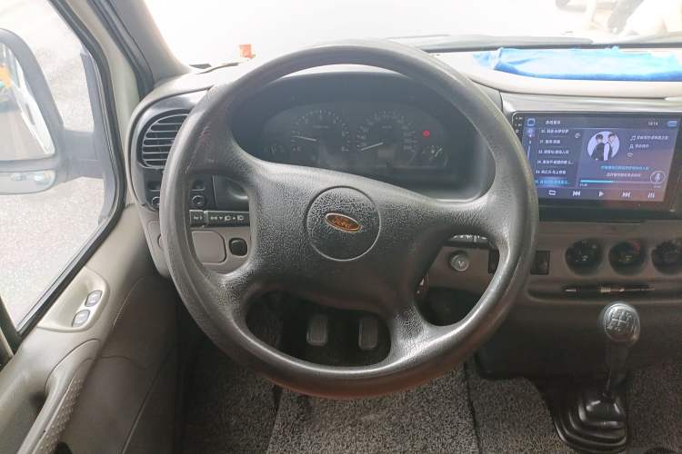 Used Ford Classic Transit 2013 2.8T Diesel Standard Version Short Wheelbase Mid-Roof JX493ZLQ4 Steering Wheel