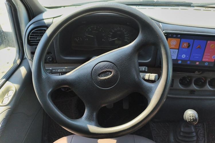 Used Ford Classic Transit 2013 2.8T Facelifted Diesel Van - Short Wheelbase Mid-Roof Model JX493ZLQ4 Steering Wheel