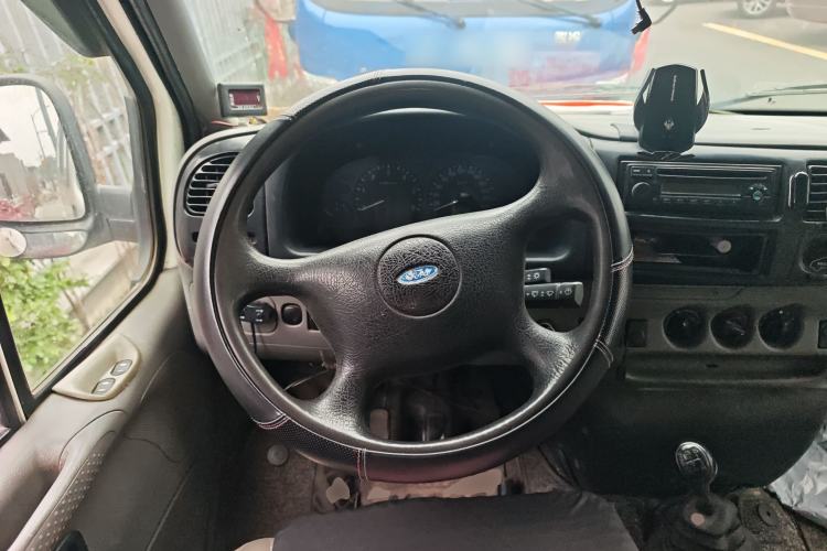 Used Ford Classic Transit 2013 2.8T Diesel Van Short Wheelbase Mid-Roof Model JX493ZLQ3A Steering Wheel