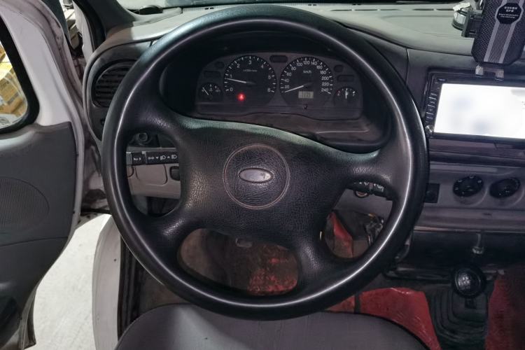 Used Ford Classic Transit 2013 2.8T Facelifted Diesel Van - Short Wheelbase Mid-Roof Model JX493ZLQ4 Steering Wheel