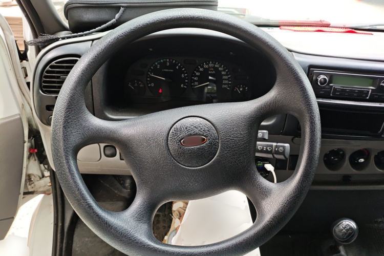 Used Ford Classic Transit 2013 2.8T Facelifted Diesel Van - Short Wheelbase Mid-Roof Model JX493ZLQ4 Steering Wheel