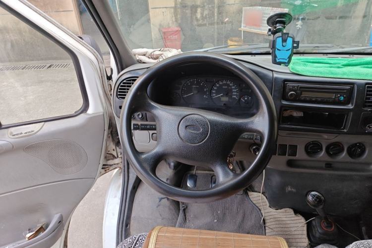 Used Ford Classic Transit 2013 2.8T Diesel Van Short Wheelbase Mid-Roof Model JX493ZLQ3A Steering Wheel