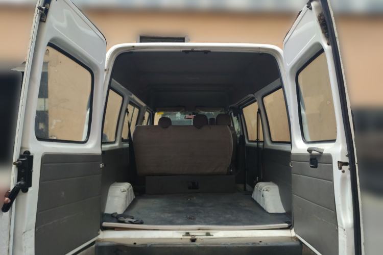 Used Ford Classic Transit 2013 2.8T Diesel Standard Version Long Wheelbase Mid-Roof JX493ZLQ4 Trunk