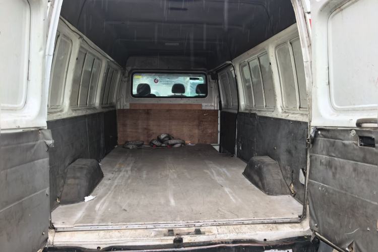 Used Ford Classic Transit 2013 2.8T Facelifted Diesel Van - Short Wheelbase Mid-Roof Model JX493ZLQ4 Trunk