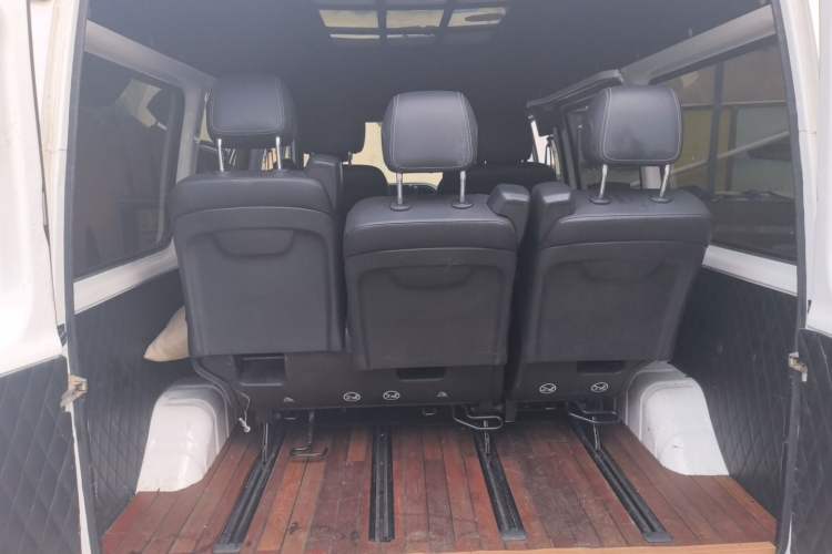 Used Ford Classic Transit 2013 2.8T Diesel Van Short Wheelbase Mid-Roof JX493ZLQ4 Trunk