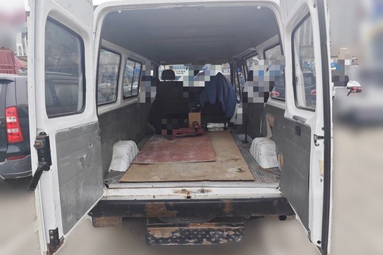Used Ford Classic Transit 2013 2.8T Diesel Logistics Model with Short Wheelbase and Mid-Roof JX493ZLQ4 Trunk