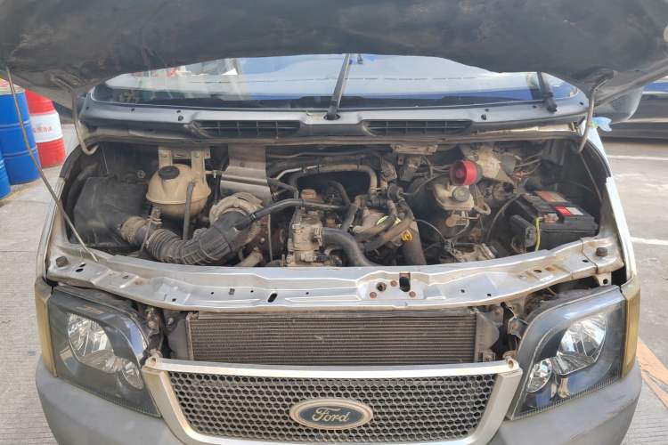 Used Ford Classic Transit 2015 2.8T Diesel Van Short Wheelbase 3-Seater Mid-Roof Short Body – JX493ZLQ4 Engine Bay