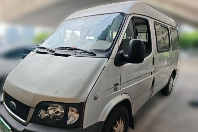 Used Ford Classic Transit 2015 2.8T Diesel Multi-Function Vehicle Short Wheelbase 6-Seater Mid-Roof Edition JX493ZLQ4