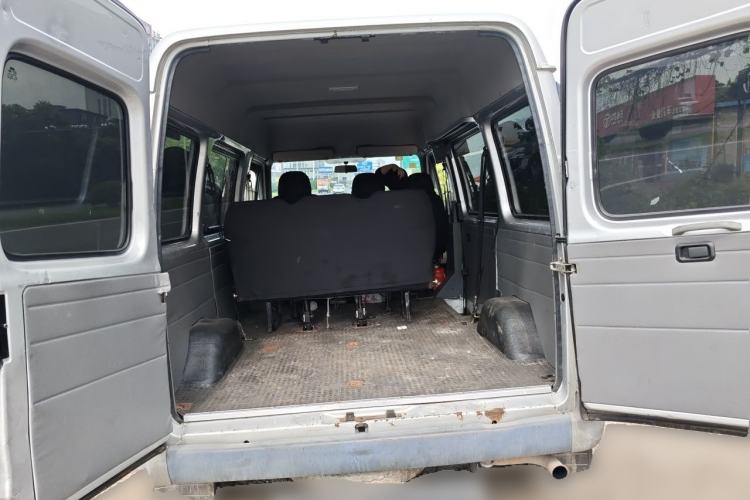 Used Ford Classic Transit 2015 2.8T Diesel Multi-Function Vehicle Short Wheelbase 6-Seater Mid-Roof Edition JX493ZLQ4 Trunk