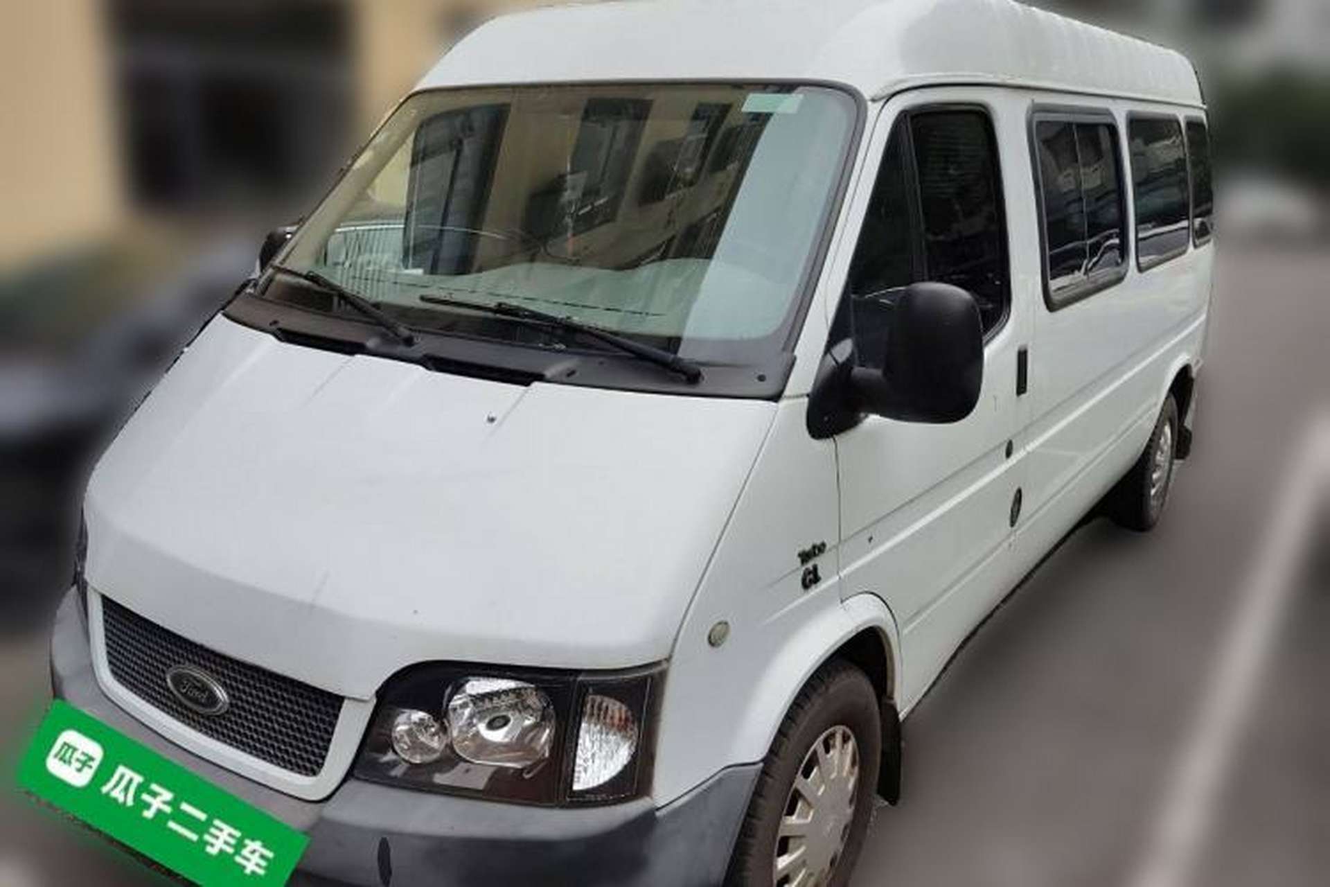Used Ford Classic Transit 2015 2.8T Short-Wheelbase 12-Seater Mid-Roof Bus JX493ZLQ4 Front Left 45 Deg