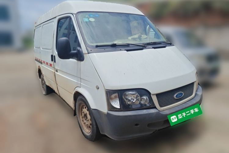 Used Ford Classic Transit 2015 2.8T Diesel Van Short Wheelbase 3-Seater Mid-Roof Short Body – JX493ZLQ4 Front Right 45 Deg