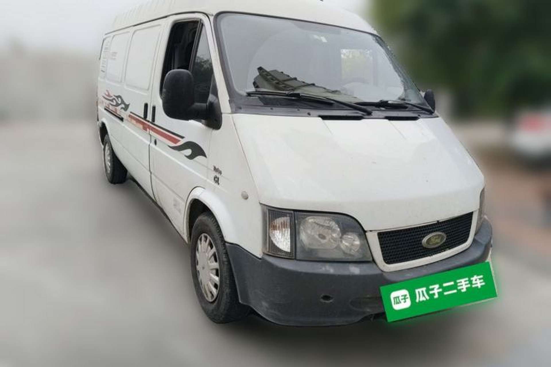 Used Ford Classic Transit 2015 2.8T Diesel Van Long Wheelbase 3-Seater Mid-Roof Long Body – JX493ZLQ4 Front Right 45 Deg