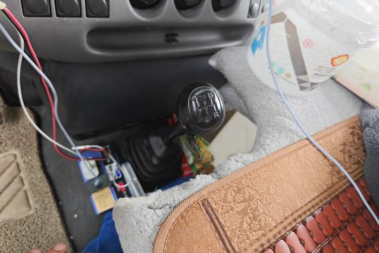 Used Ford Classic Transit 2015 2.8T Diesel Multi-Function Long-Wheelbase 6-Seater Mid-Roof JX493ZLQ4 Gear Lever