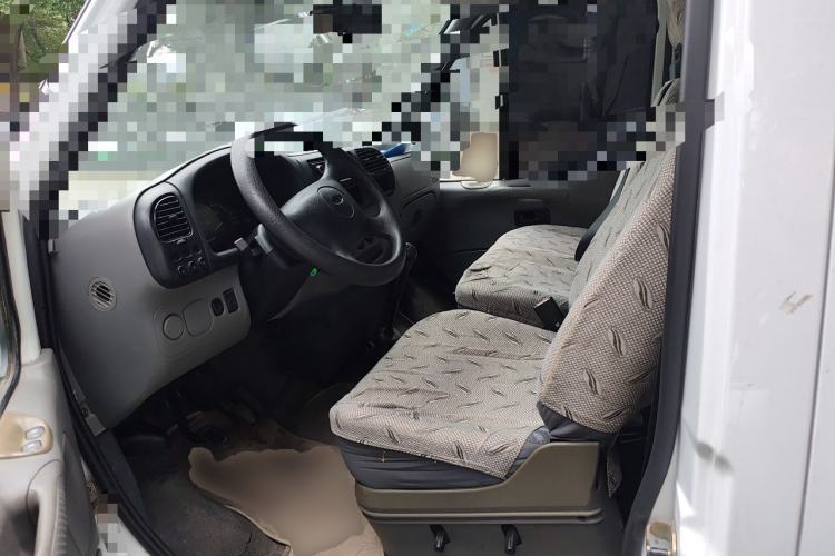 Used Ford Classic Transit 2015 2.4L Gasoline Multi-Function Vehicle Short Wheelbase 6-Seater Mid-Roof Model 4G64S4N Left Front Seat