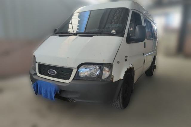 Used Ford Classic Transit 2015 manual 28T diesel, 2.8-liter multi-purpose diesel, short wheelbase, 7 seats