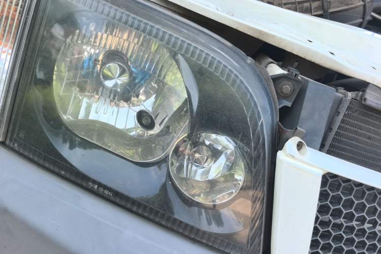 Used Ford Classic Transit 2015 2.8T Long-Wheelbase 15-Seater Mid-Roof Bus JX493ZLQ4 Right Front Headlight