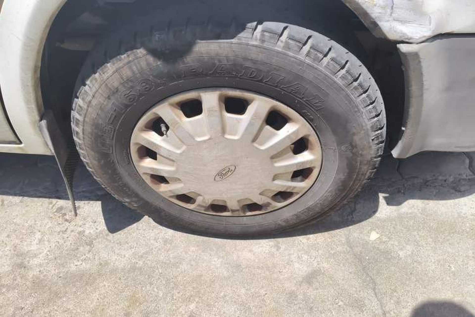 Used Ford Classic Transit  Right Front Wheel Hub