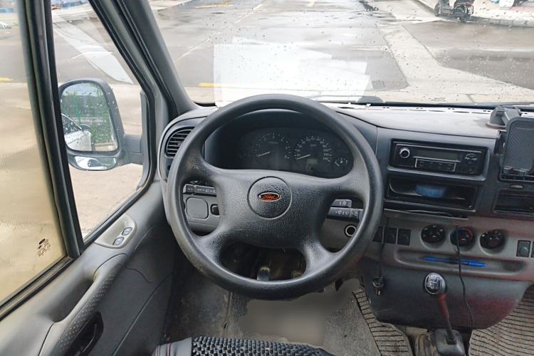 Used Ford Classic Transit 2015 2.8T Diesel Multi-Function Vehicle Short Wheelbase 6-Seater Mid-Roof Edition JX493ZLQ4 Steering Wheel