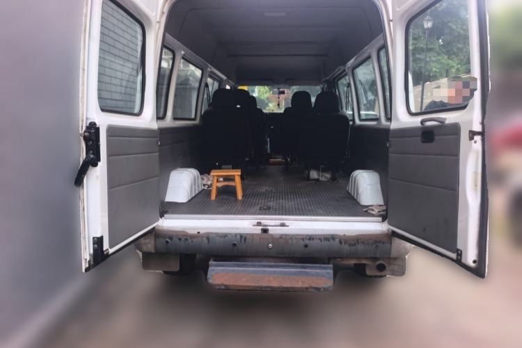Used Ford Classic Transit 2015 2.8T Diesel Multi-Function Long-Wheelbase 6-Seater Mid-Roof JX493ZLQ4 Trunk