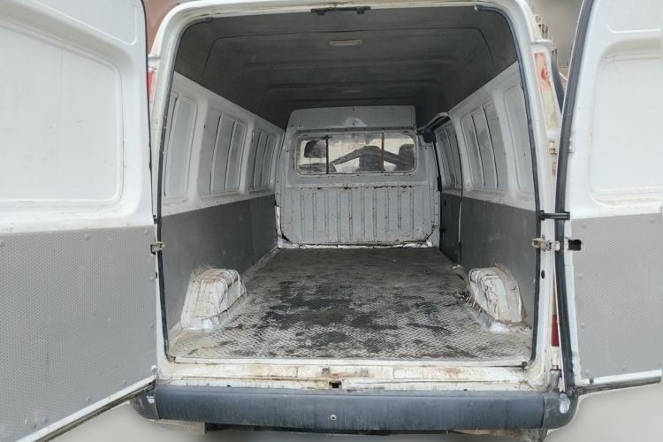 Used Ford Classic Transit 2015 2.8T Diesel Van Long Wheelbase 3-Seater Mid-Roof Long Body – JX493ZLQ4 Trunk