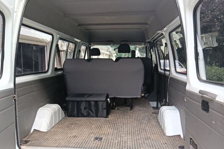 Used Ford Classic Transit 2015 2.8T Diesel Multi-Function Vehicle Short Wheelbase 6-Seater Mid-Roof Edition JX493ZLQ4 Trunk