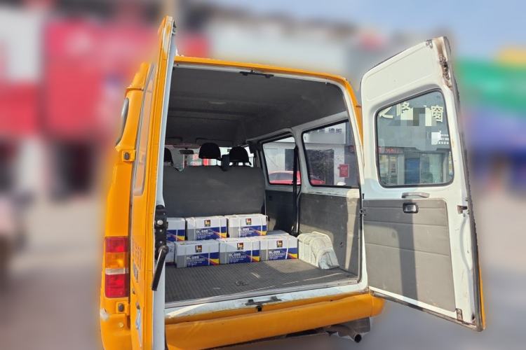 Used Ford Classic Transit 2015 2.8T Diesel Multi-Function Vehicle Short Wheelbase 6-Seater Mid-Roof Edition JX493ZLQ4 Trunk