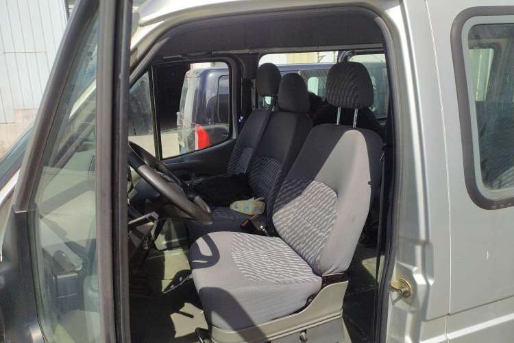 Used Ford Classic Transit 2016 2.8T Diesel Short-Wheelbase 6-Seater Mid-Roof Multifunction Vehicle JX493ZLQ4 Left Front Seat