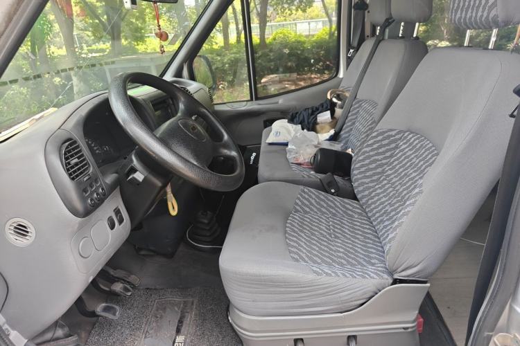 Used Ford Classic Transit 2016 2.8T Diesel Short-Wheelbase 6-Seater Mid-Roof Multifunction Vehicle JX493ZLQ4 Left Front Seat