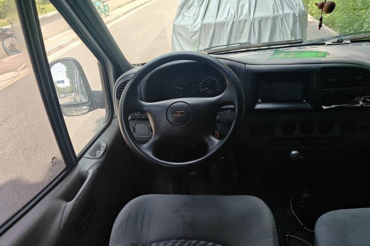 Used Ford Classic Transit 2016 2.8T Diesel Short-Wheelbase 6-Seater Mid-Roof Multifunction Vehicle JX493ZLQ4 Steering Wheel