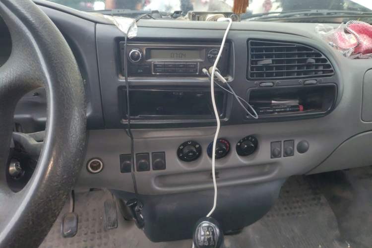Used Ford Classic Transit  Audio And AC Panel