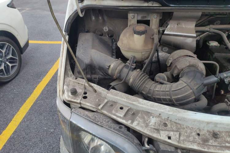 Used Ford Classic Transit  Engine Bay Right