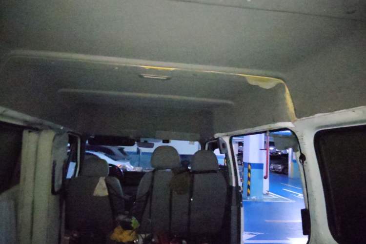 Used Ford Classic Transit 2016 2.8T Diesel Long-Wheelbase 6-Seater Mid-Roof Multifunction Vehicle JX493ZLQ4 Headliner