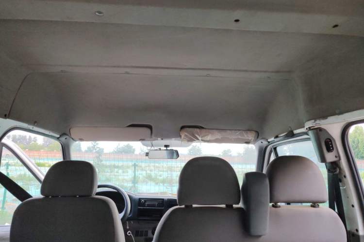 Used Ford Classic Transit 2016 2.4L Gasoline Long-Wheelbase 6-Seater Mid-Height Multi-Function Vehicle 4G69S4N Headliner