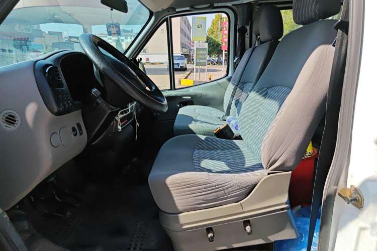 Used Ford Classic Transit 2016 2.8T Diesel Short-Wheelbase 6-Seater Mid-Roof Multifunction Vehicle JX493ZLQ4 Left Front Seat